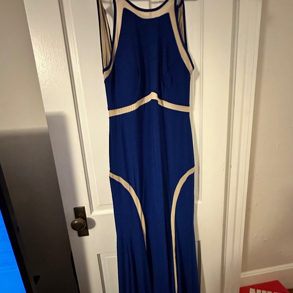 Dress - Picture 1 of 2